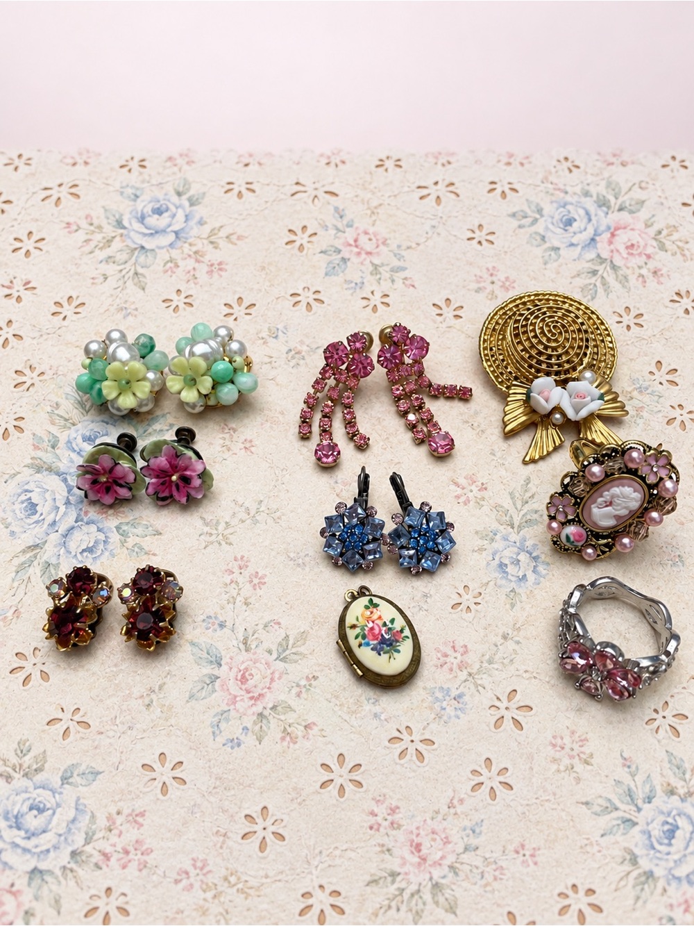 🫖🎀 Blue Miniature Wardrobe & Jewelry - Picture 4 of 10